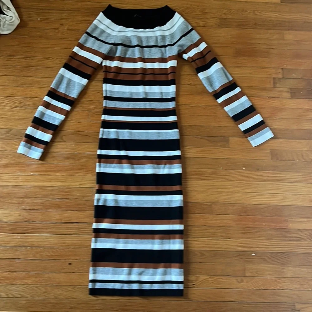 Karen millen NWOT not sold anymore women size xs - Picture 2 of 7